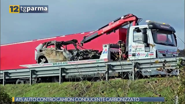 A15, AUTO CONTRO CAMION: CONDUCENTE CARBONIZZATO | A15, AUTO CONTRO CAMION: CONDUCENTE CARBONIZZATO