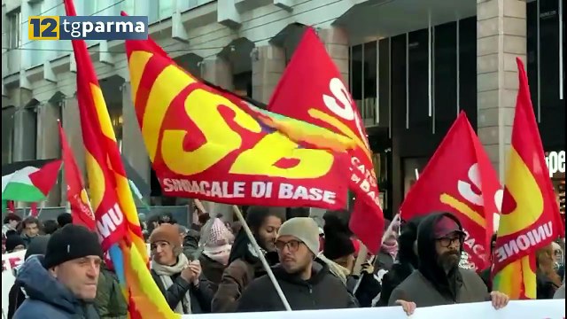 SCIOPERO GENERALE, DISAGI PER TUTTA LA GIORNATA. CORTEO IN CENTRO | SCIOPERO GENERALE, DISAGI PER TUTTA LA GIORNATA. CORTEO IN CENTRO