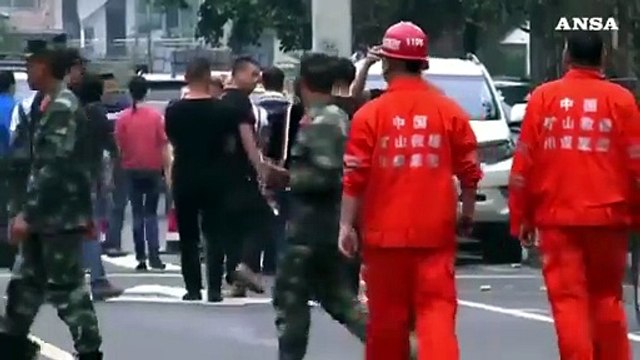 Terremoto in Cina, almeno 12 morti e 125 feriti