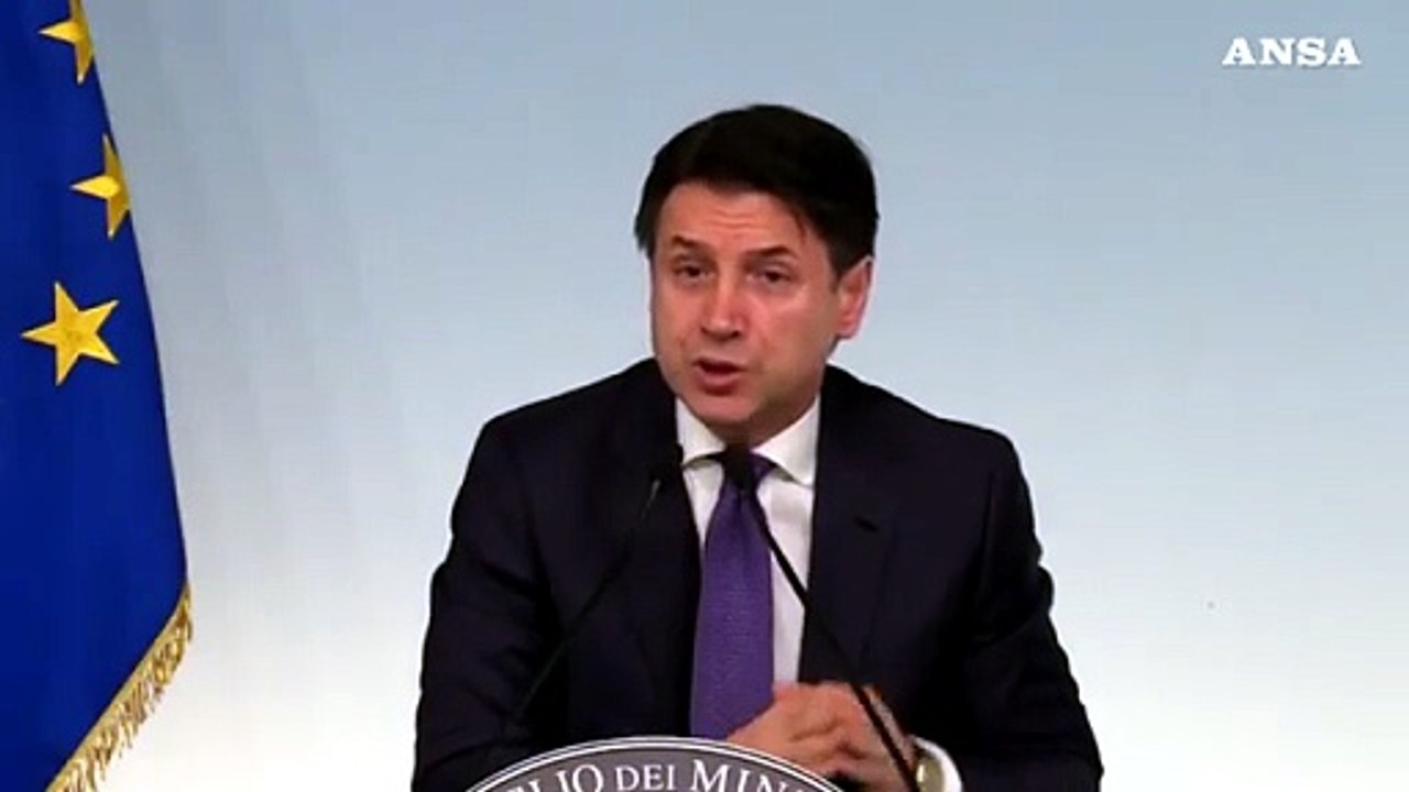 Conte decide la revoca di Siri