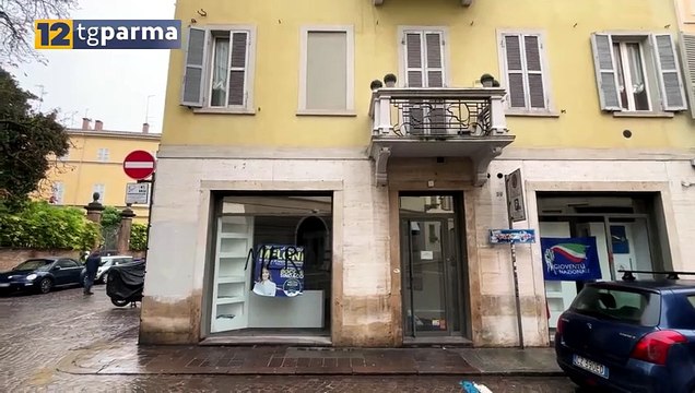 CORI FASCISTI DAVANTI ALLA SEDE DI FRATELLI D'ITALIA: FURIOSE POLEMICHE | CORI FASCISTI DAVANTI ALLA SEDE DI FRATELLI D'ITALIA: FURIOSE POLEMICHE