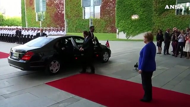 Germania-Inghilterra, Johnson a Berlino dalla Merkel