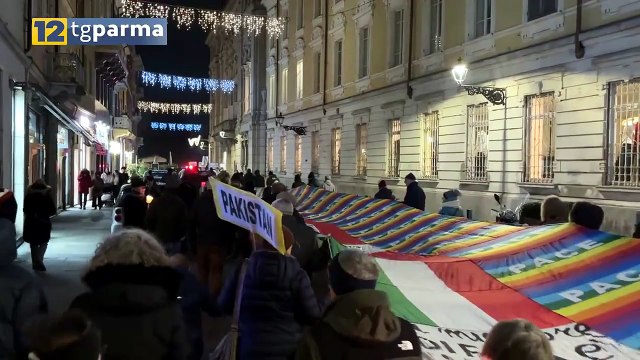 TANTI PARMIGIANI IN CENTRO ALLA MARCIA DELLA PACE | TANTI PARMIGIANI IN CENTRO ALLA MARCIA DELLA PACE