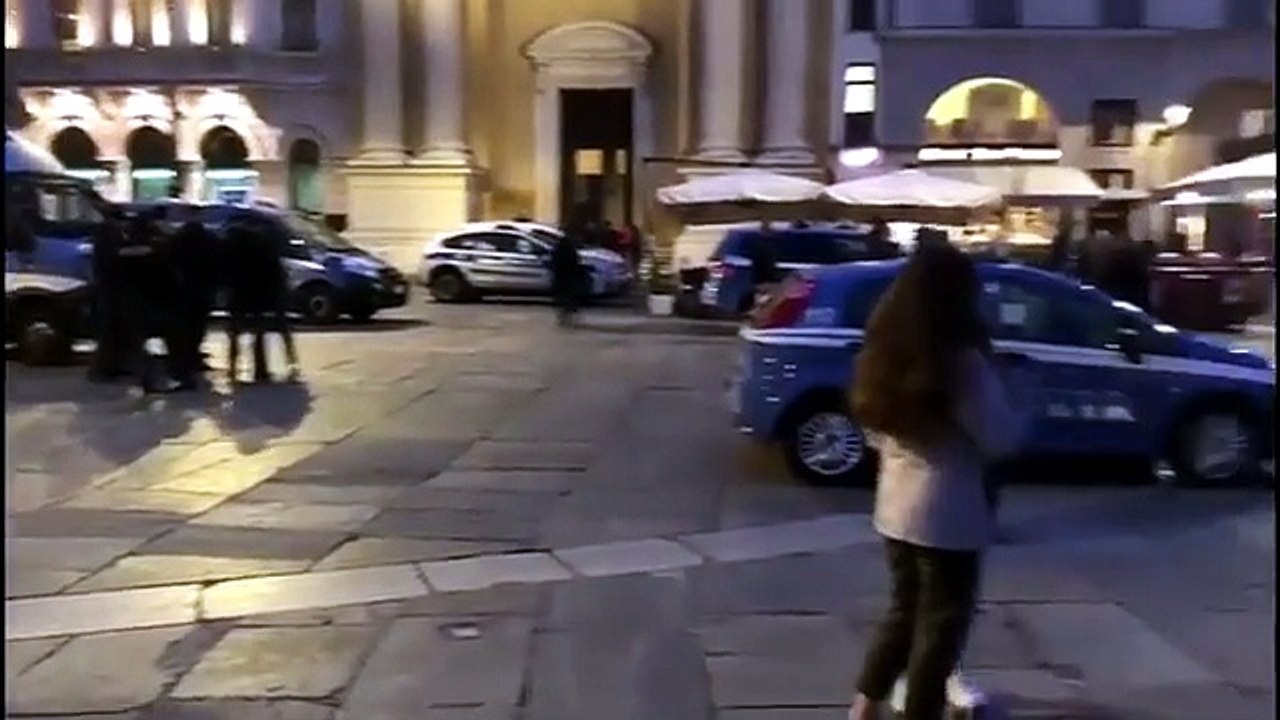 Aspettando in piazza