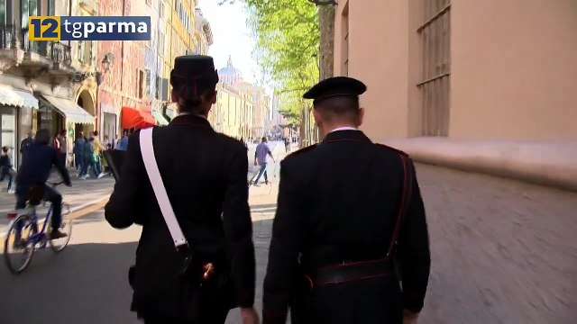 NON SI PRESENTA IN CASERMA PER LA FIRMA, OPPONE RESISITENZA E RUBA: ARRESTATO | NON SI PRESENTA IN CASERMA PER LA FIRMA, OPPONE RESISITENZA E RUBA: ARRESTATO