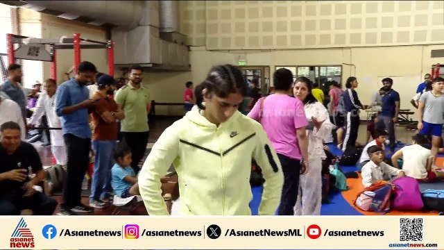 രണ്ട് വർഷത്തിന് ശേഷം വീണ്ടും വിനേഷ് ഫോഗട്ട് ഗോദയിലേക്ക്; യോഗ്യത നേടാൻ വേണ്ടത് 4 ജയം | Vinesh Phogat
