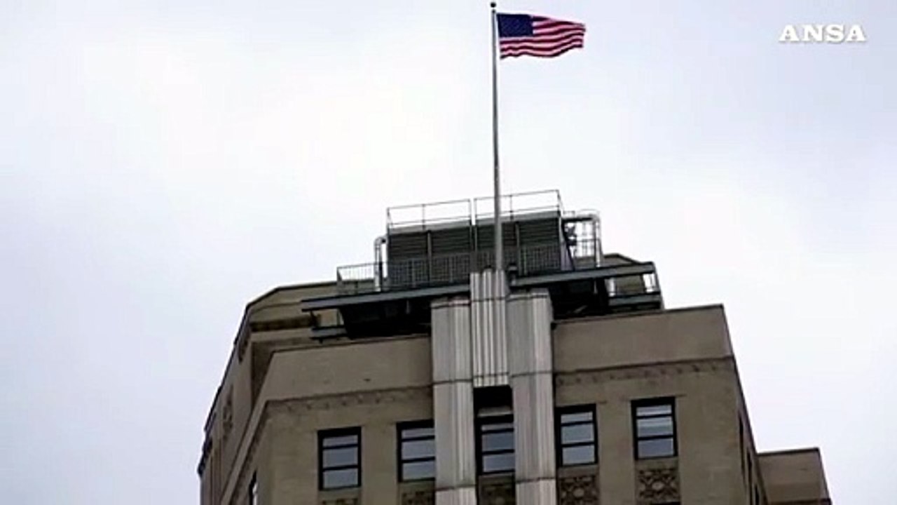 Bill de Blasio rinuncia alla corsa per la Casa Bianca