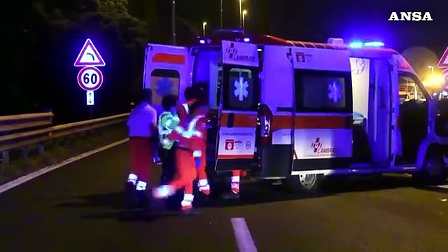 Meno morti per incidenti stradali ma e' strage giovani