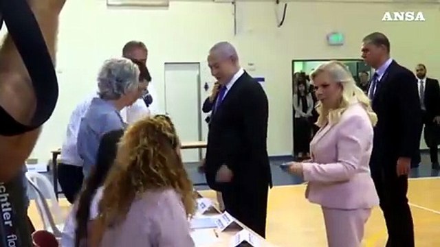 Israele al voto, gli sfidanti Netanyahu e Gantz alle urne