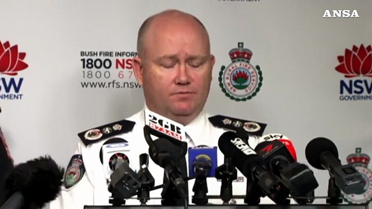 Australia, oltre 30 incendi bruciano nel Queensland: "Situazione in peggioramento"