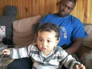 JUJU KI DANSE....IL AIME TELLEMENT CA