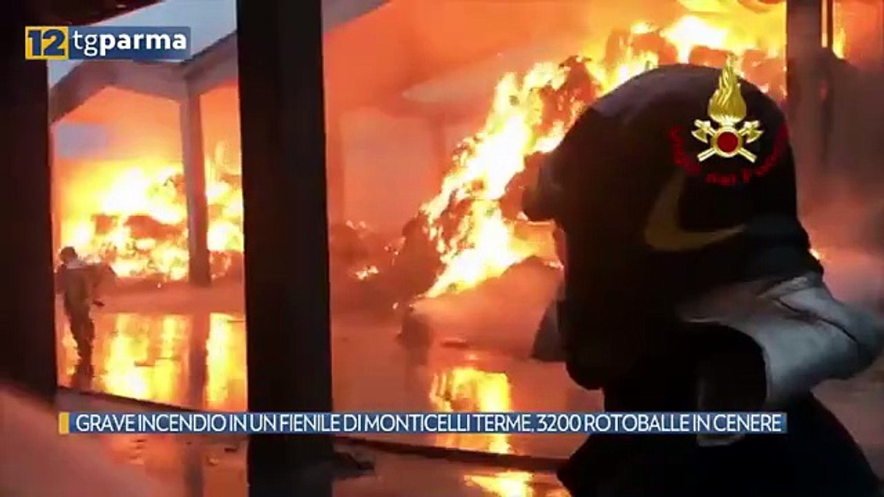 GRAVE INCENDIO IN UN FIENILE DI MONTICELLI TERME, 3200 ROTOBALLE IN CENERE