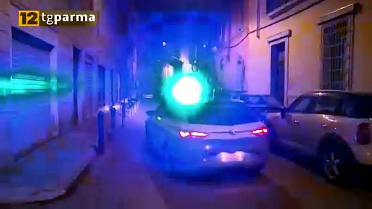 BANDA DI 15 GIOVANI AGGREDISCE E RAPINA ALCUNI RAGAZZI: 4 DENUNCIATI | BANDA DI 15 GIOVANI AGGREDISCE E RAPINA ALCUNI RAGAZZI: 4 DENUNCIATI