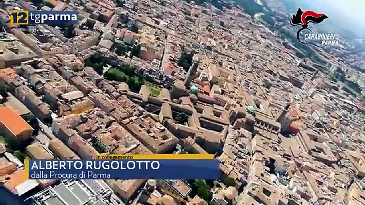 BLITZ ANTIDROGA DEI CARABINIERI: 12 ARRESTI, 35 CHILI DI MARIJUANA SEQUESTRATI