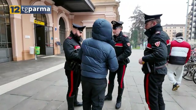 IN AUTO CON UNA KATANA DA 75 CENTIMETRI, DENUNCIATO DAI CARABINIERI | IN AUTO CON UNA KATANA DA 75 CENTIMETRI, DENUNCIATO DAI CARABINIERI