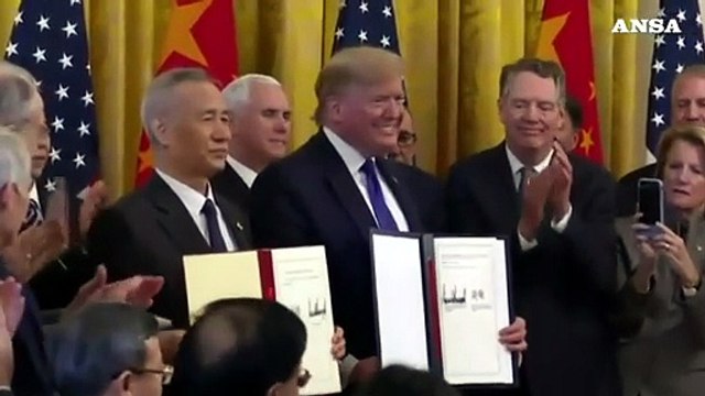 Firmato accordo commerciale Usa-Cina, e' tregua su dazi