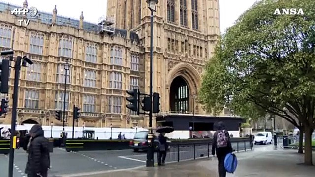 Londra sfida l'Ue sul dopo Brexit e minaccia la rottura