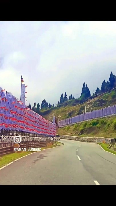 Nathula Pass Road Trip 🇮🇳 | Snowy Drive to India-China Border in Sikkim | Himalayan Views 2026