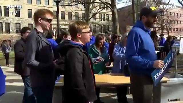 Sanders attacca i Dem: Remano contro ma io vado avanti