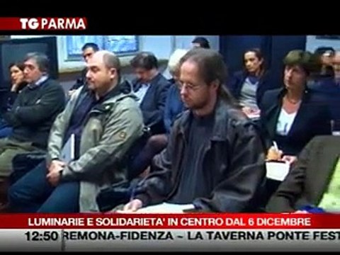Centro storico, bentornate luminarie. E i commercianti illuminano la solidarietà