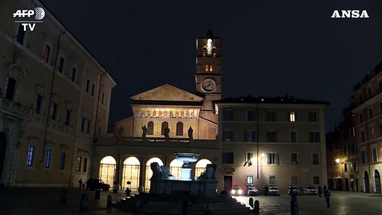 Coronavirus, le campane di Trastevere suonano per chi soffre