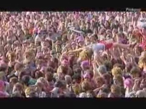 QOTSA - 07 Turnin on the screw pinkpop 2008