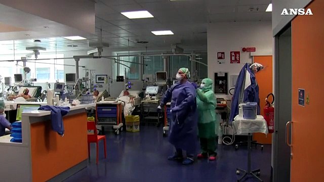 Coronavirus: i numeri salgono, il picco dopo il 25 marzo