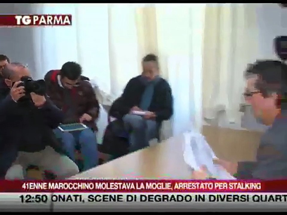 Quarantunenne marocchino molestava la moglie: arrestato per stalking