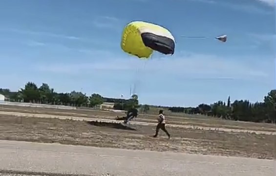 Rotura de coxis en un aterrizaje de la empresa Lyf Aviation, investigada por dos años de estafas en saltos anulados de paracaídas en Valladolid