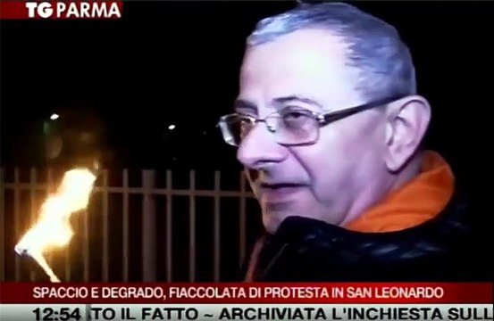 Spaccio e degrado: fiaccolata di protesta a San Leonardo