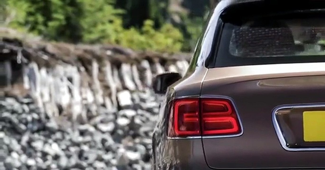 Francoforte 2015, Bentley Bentayga