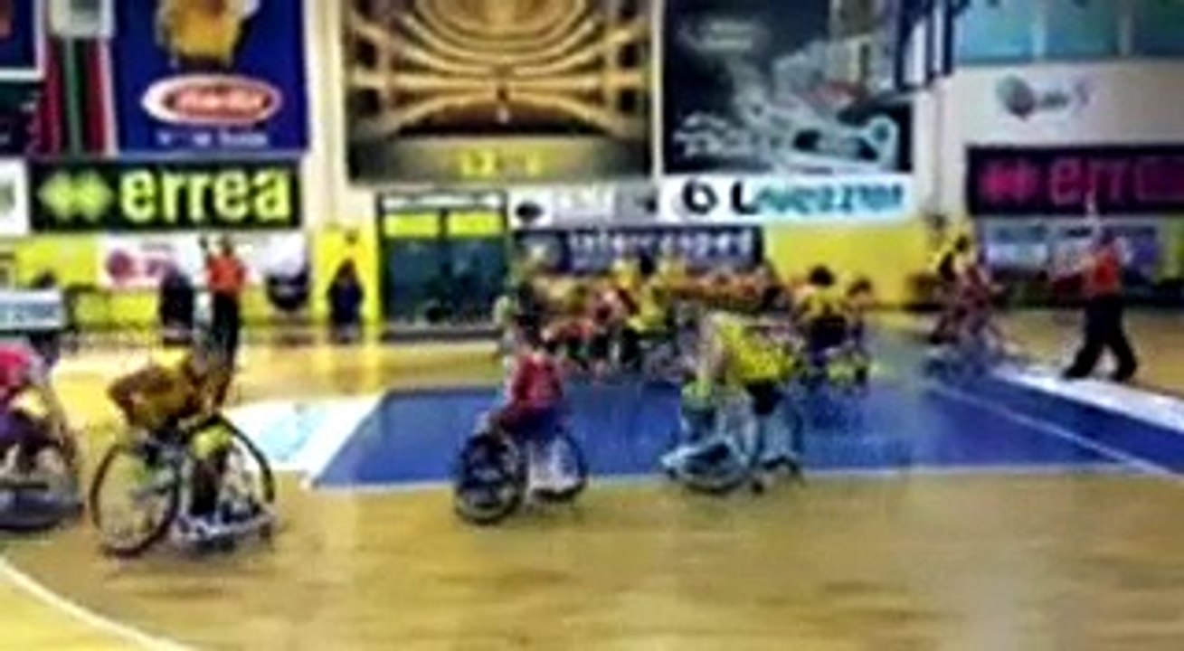 Basket in carrozzina/1