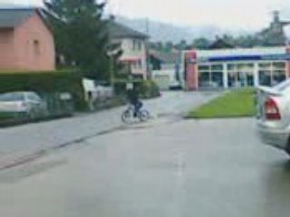 VID003