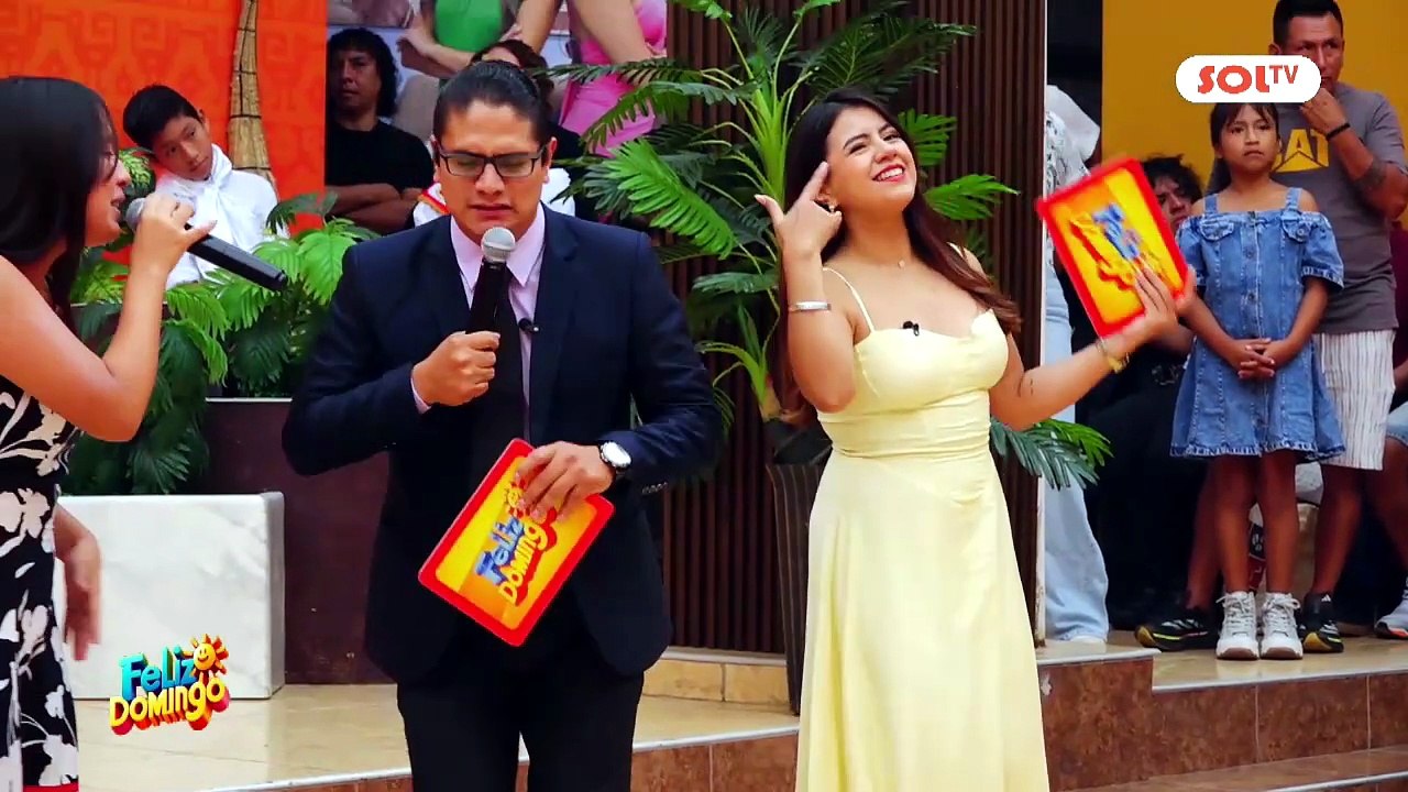 Valentina Salazar sorprendió con un espectacular Mix Selena