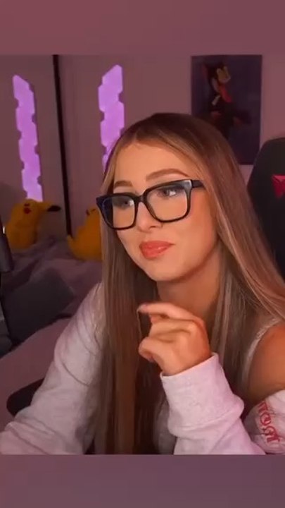 THE MOMENT OF REALISATION 😤 do NOT say ‘true’ 😤😡💀😂 #twitchstreamer #twitchclips #twitchmoments #pickupline #jokes #twitch #gamergirl