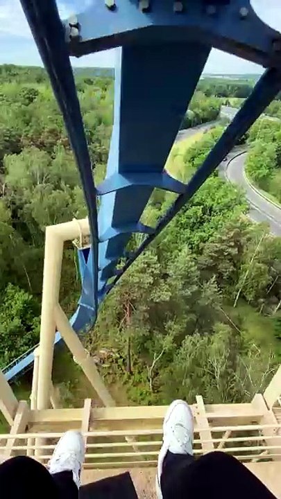 ROLLER COASTER