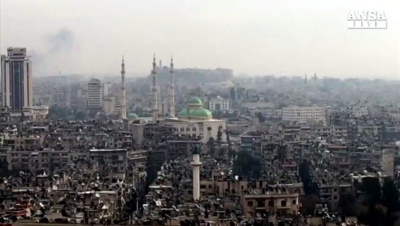 Spari su un convoglio ad Aleppo