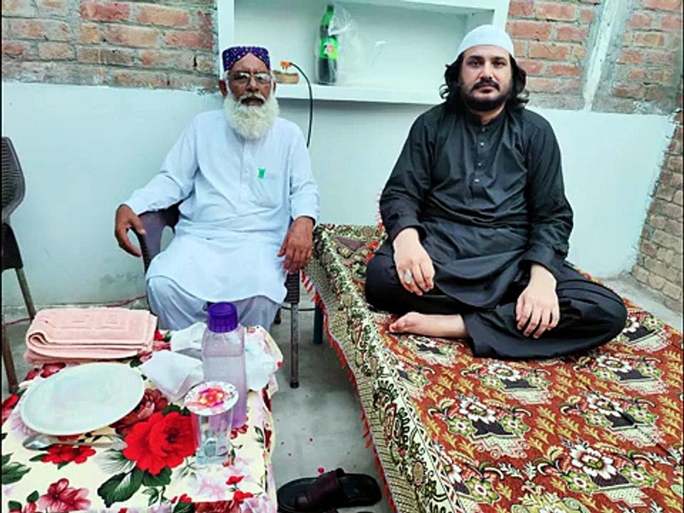 مُرشد کریم کی خلیفہ صوفی ماسٹر عاشق حسین صاحب بصیرپوری کے گھر آمد۔ بصیرپور