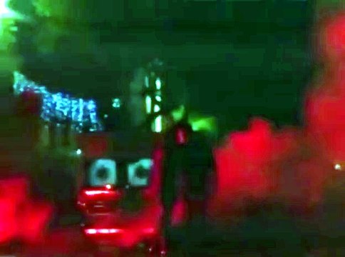 Capodanno, spara con la pistola in piazza