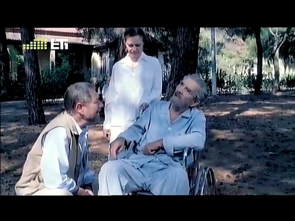 Η σκόνη που πέφτει (2004)