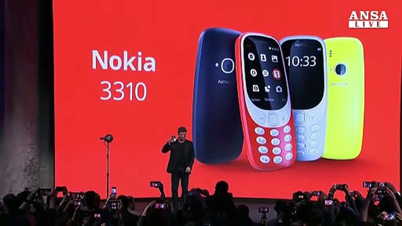 Ritorna il Nokia 3310, ed e' subito 'snake'