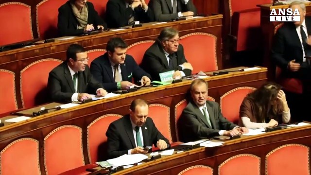 Voto non ferma vitalizi , M5s in imbarazzo