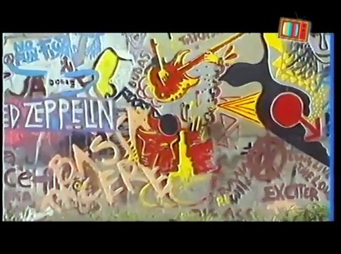 Sembra ieri: i messaggi di una volta sui muri di Parma (1991)
