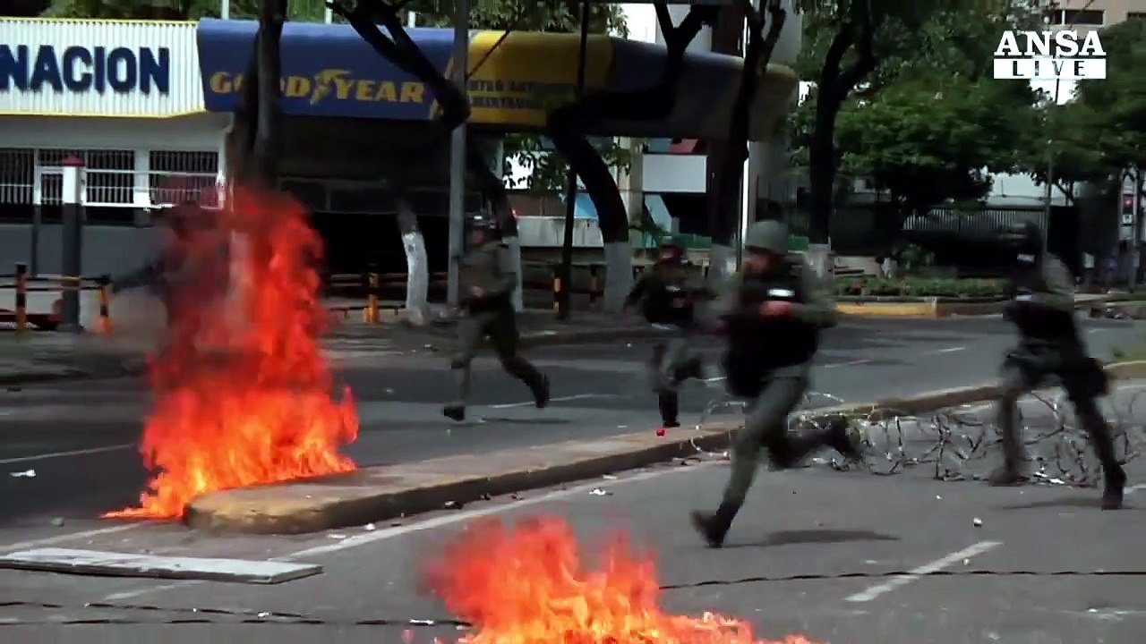 Venezuela: manifestante ucciso in scontri a Barquisimeto