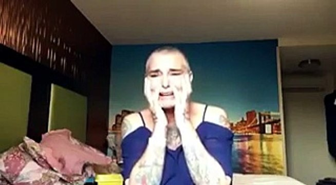 Sinead O'Connor in lacrime in video: Sono sola, ho tutti contro di me