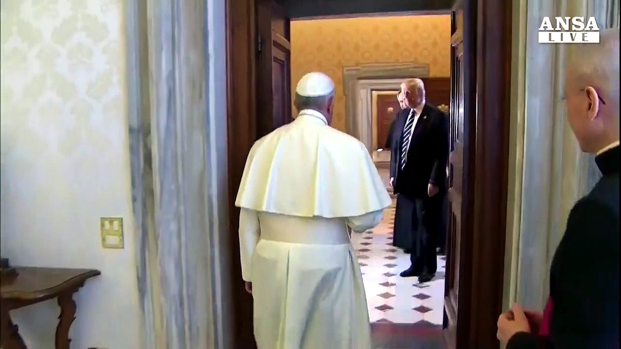 Trump dal Papa: Francesco, sia strumento di pace