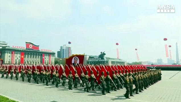 Corea Nord: 4 missili Hwasong-12 per attacco a Guam