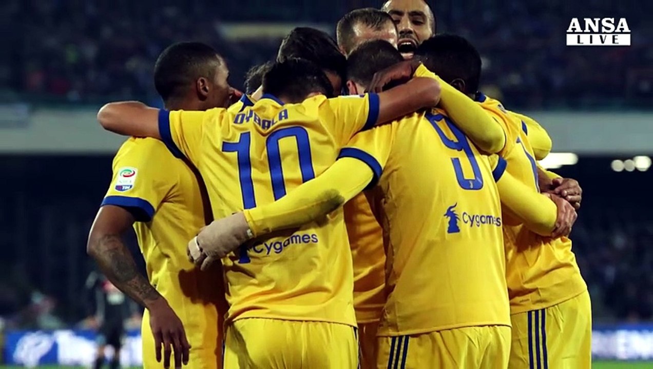 Napoli - Juventus 0-1, Roma - Spal 3-1 nei due anticipi