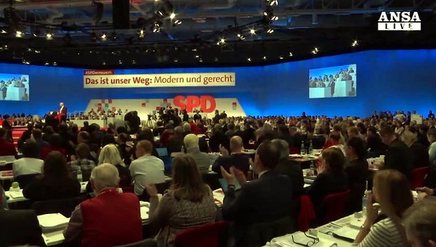 Germania: via libera della Spd ai colloqui con Merkel