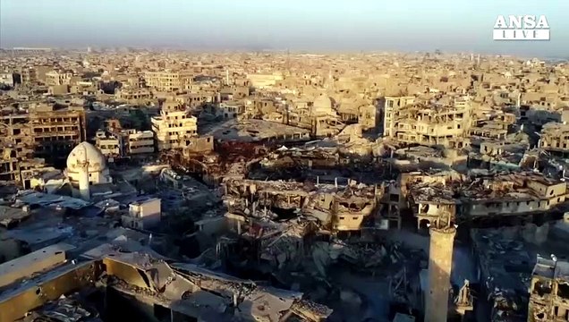 Mosul, recuperati 2.585 cadaveri di civili